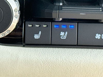 2023 Toyota Tundra Hybrid Capstone