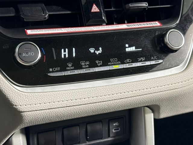 2024 Toyota Corolla Cross LE