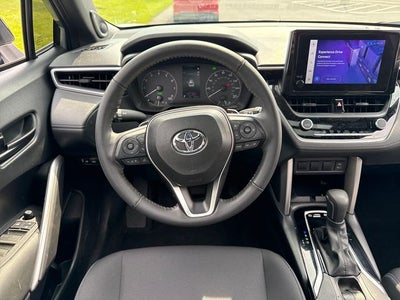 2024 Toyota Corolla Cross Hybrid SE