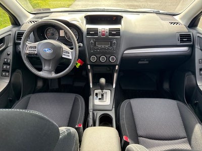 2014 Subaru Forester 2.5i