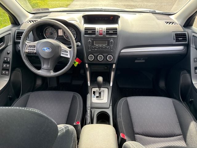 2014 Subaru Forester 2.5i