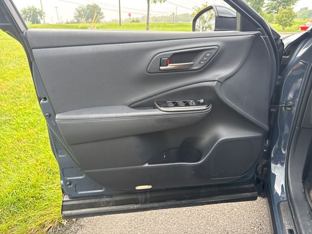 2025 Toyota Crown Signia XLE