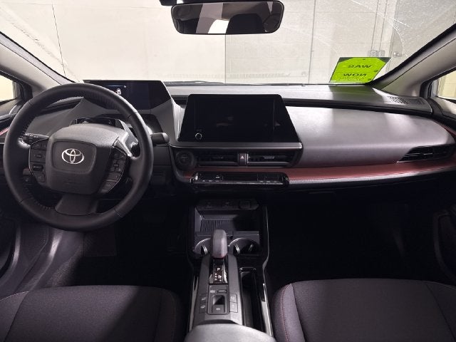 2026 Toyota Prius Plug-In Hybrid SE