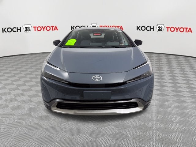2026 Toyota Prius Plug-In Hybrid SE