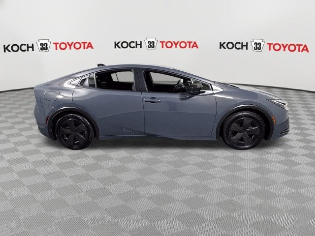 2026 Toyota Prius Plug-In Hybrid SE