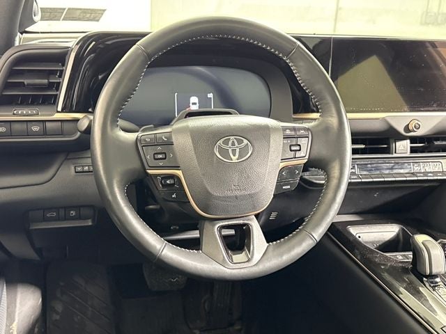 2024 Toyota Crown Platinum