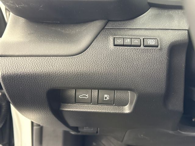 2024 Toyota Crown Platinum