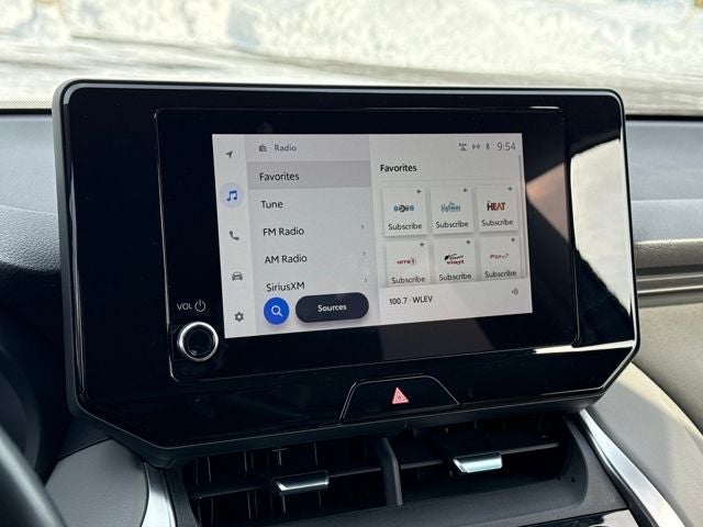 2023 Toyota Venza LE