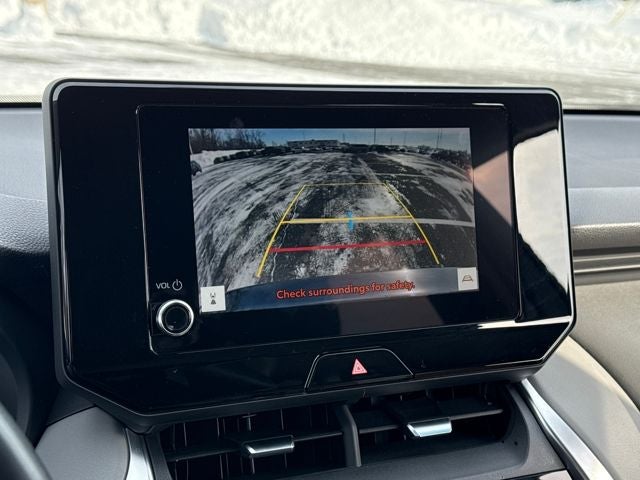 2023 Toyota Venza LE