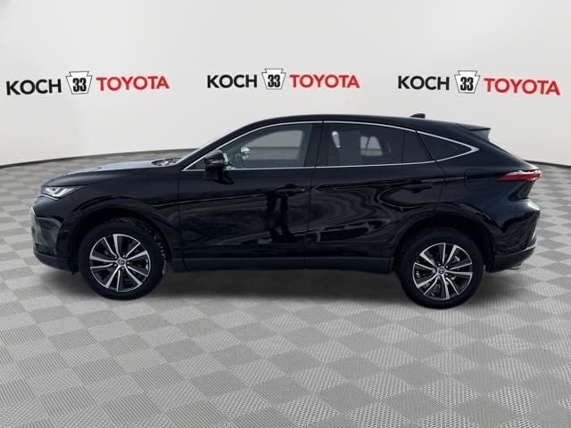 2023 Toyota Venza LE
