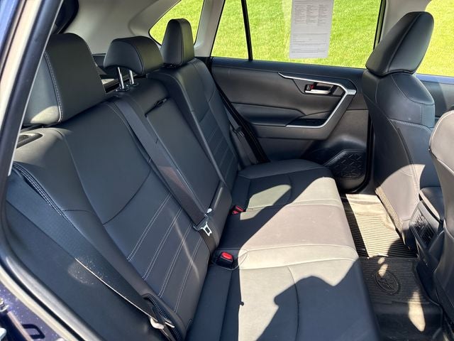 2025 Toyota RAV4 Hybrid XLE Premium