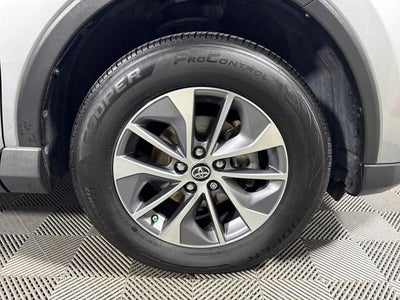2018 Toyota RAV4 Hybrid XLE