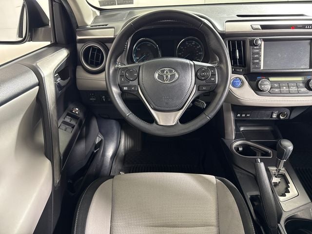 2018 Toyota RAV4 Hybrid XLE