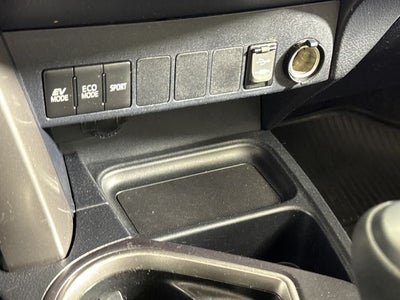 2018 Toyota RAV4 Hybrid XLE