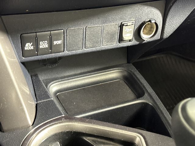 2018 Toyota RAV4 Hybrid XLE