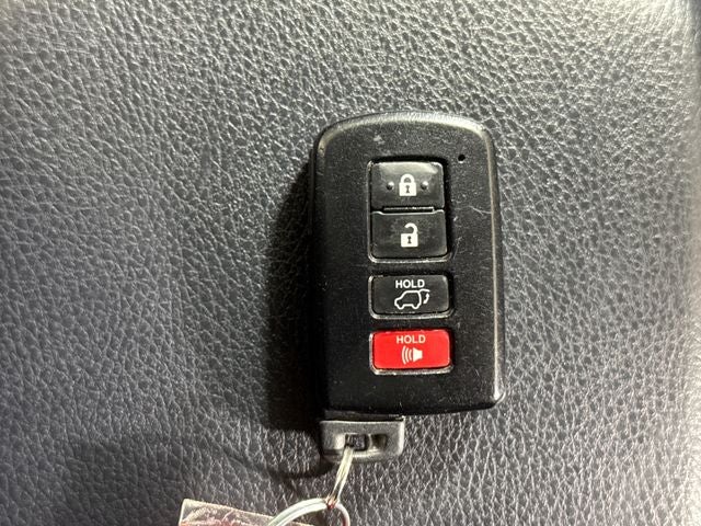 2018 Toyota RAV4 Hybrid XLE
