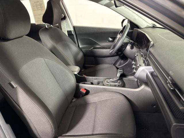 2025 Hyundai Kona SE