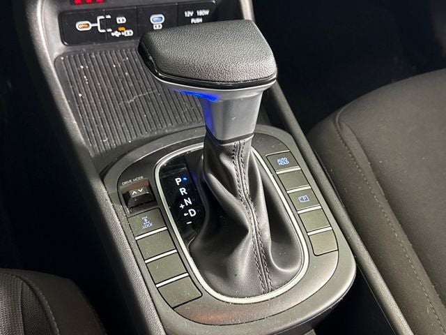 2025 Hyundai Kona SE