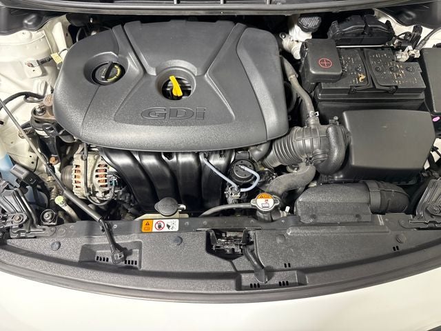 2017 Hyundai Elantra GT Base
