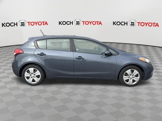 2016 Kia Forte5 LX