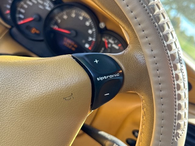 2003 Porsche 911 Carrera 4