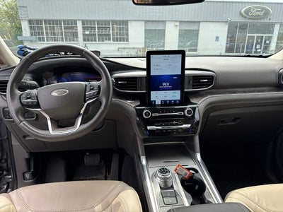 2023 Ford Explorer Platinum