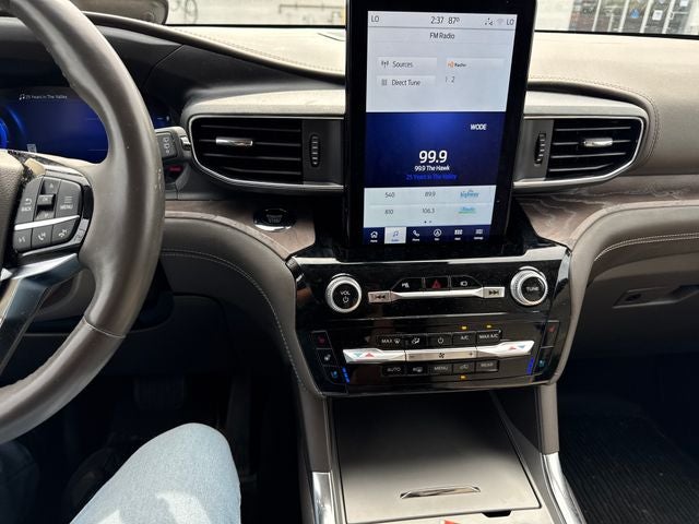 2023 Ford Explorer Platinum