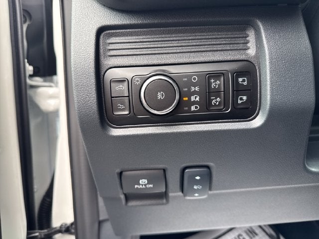 2027 Ford F-450SD Platinum DRW