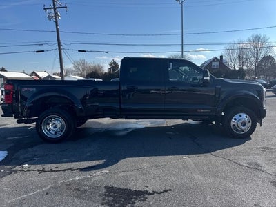 2026 Ford F-450SD Platinum DRW