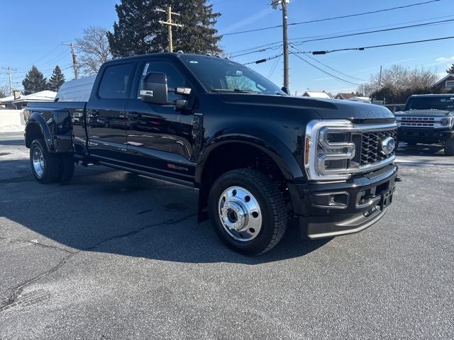 2026 Ford F-450SD Platinum DRW