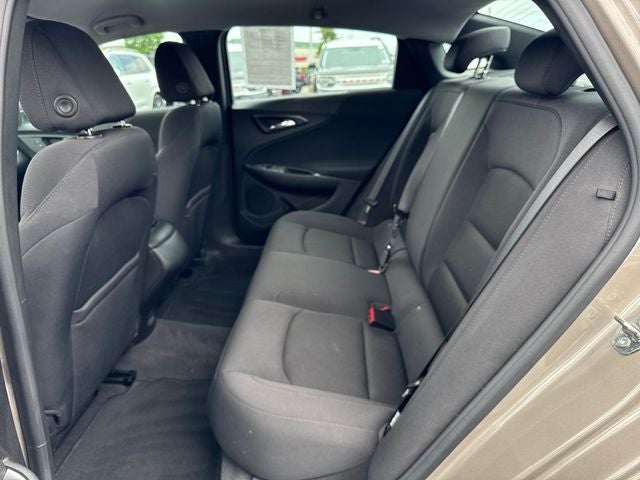2022 Chevrolet Malibu LS 1LS