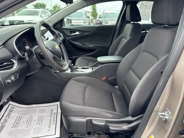 2022 Chevrolet Malibu LS 1LS