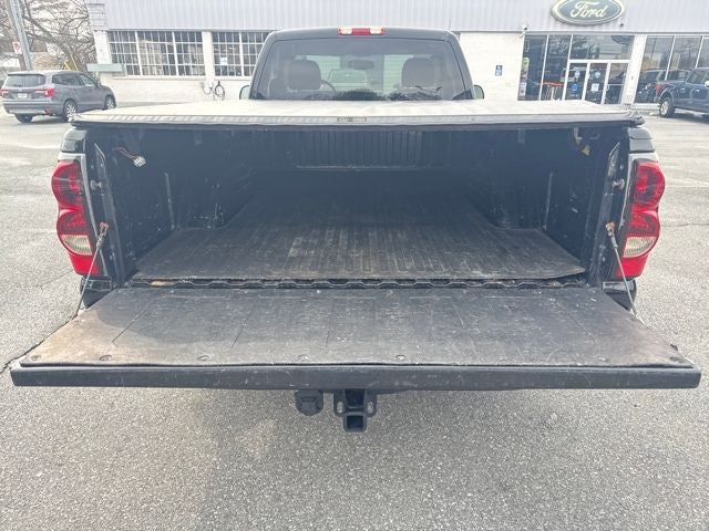 2004 Chevrolet Silverado 1500 LS