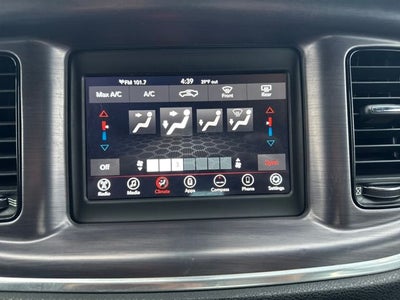 2018 Dodge Charger SXT