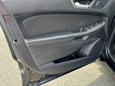 2019 Ford Edge SE