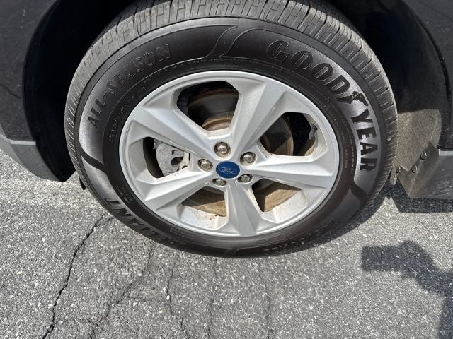 2019 Ford Edge SE