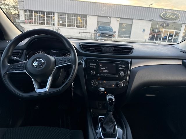 2017 Nissan Rogue Sport S