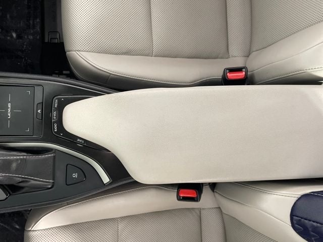 2019 Lexus UX 200 Base