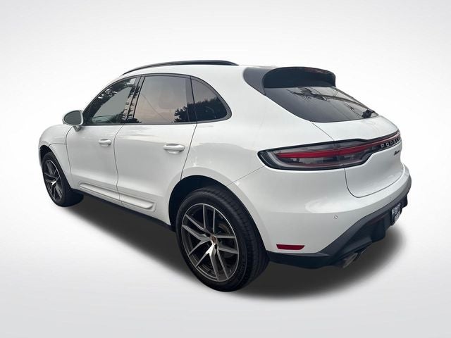 2022 Porsche Macan Base