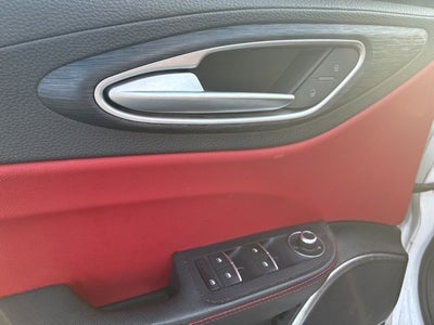 2019 Alfa Romeo Giulia Base