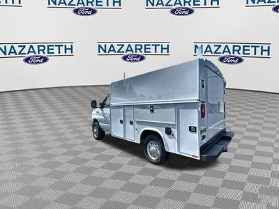 2025 Ford E-350SD Base Cutaway