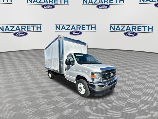 2026 Ford E-350SD Base Cutaway