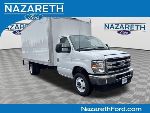 2026 Ford E-450SD Base DRW
