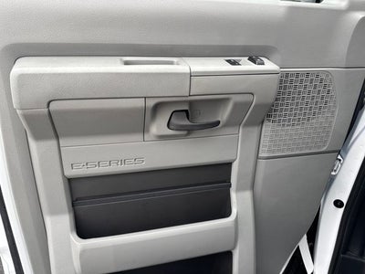 2026 Ford E-450SD Base DRW