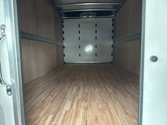 2026 Ford E-450SD Base DRW