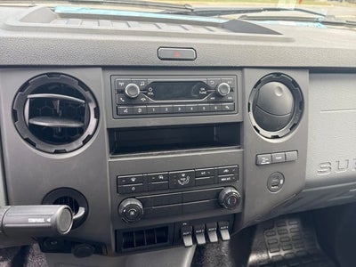 2027 Ford F-750SD Base