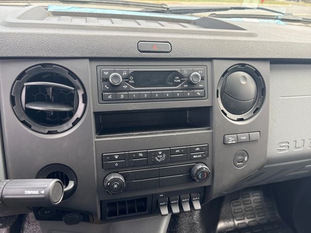 2027 Ford F-750SD Base