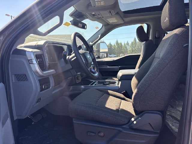 2027 Ford F-250SD XLT