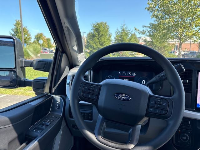 2027 Ford F-250SD XLT