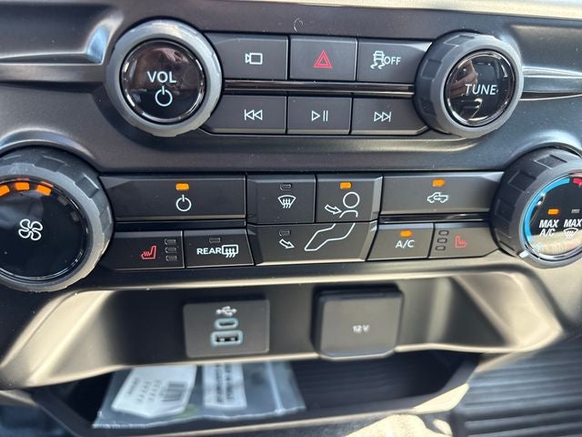 2027 Ford F-250SD XLT